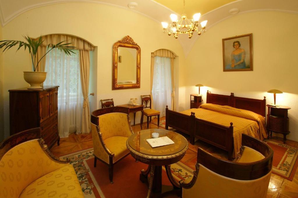 Teleki-Degenfeld Kastelyszallo Szirák Zimmer foto